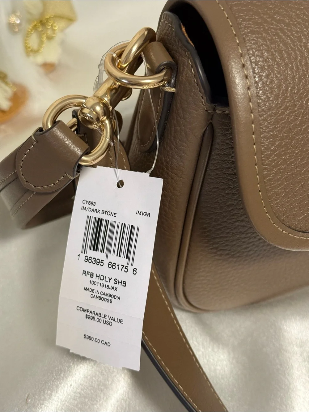 COACH Hadley Shoulder Bag Crossbody In Leather CY683